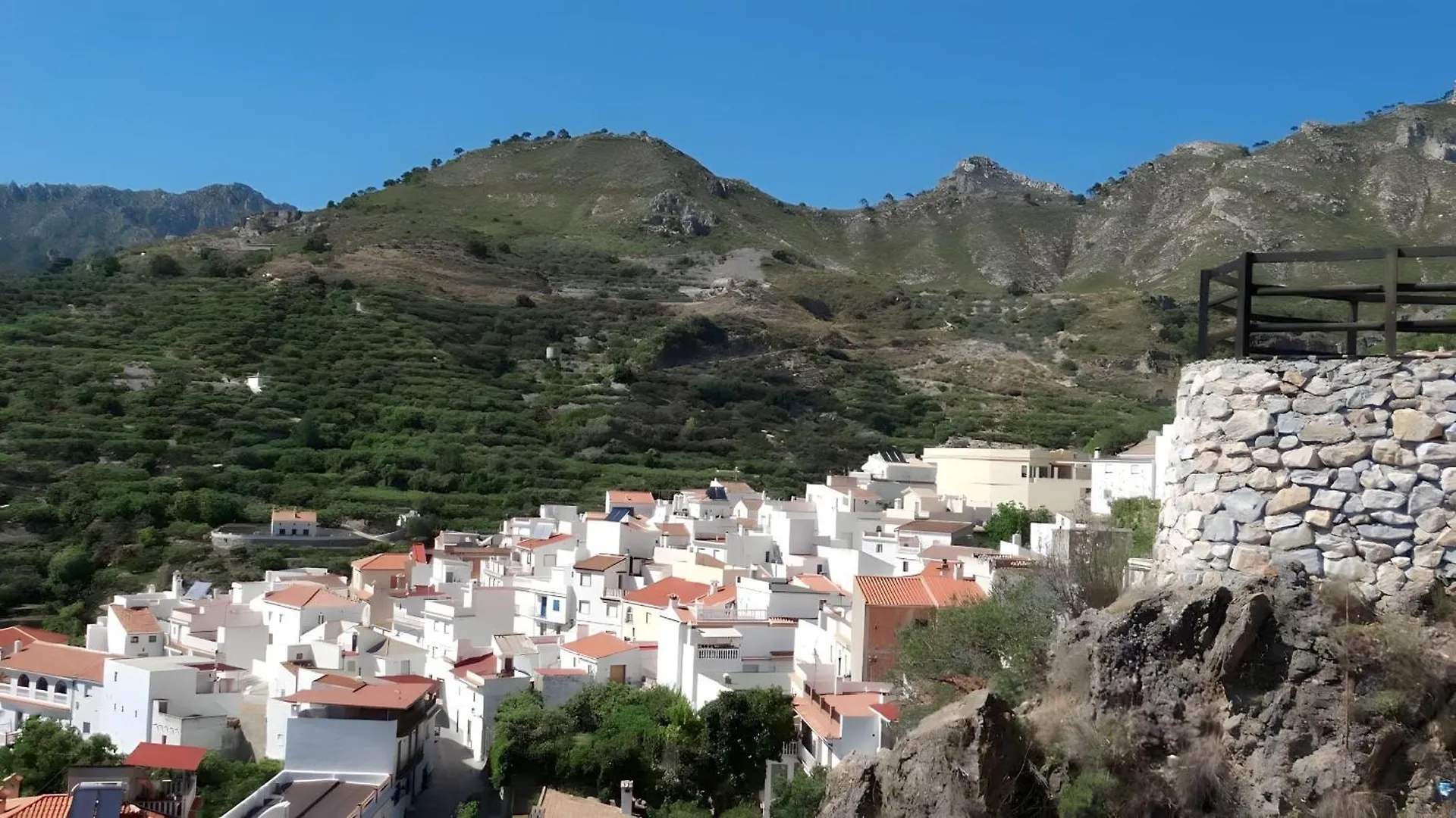 Lentegi Casa Valle Verde 0*,  ספרד